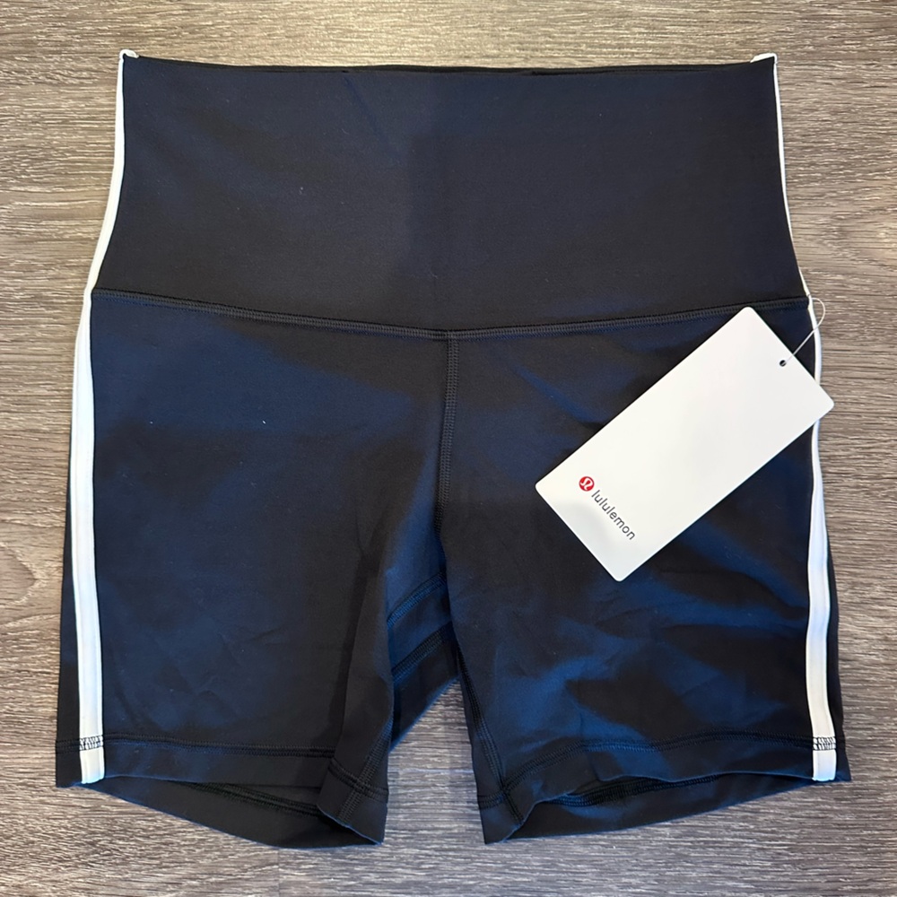 Lululemon Align Side Stripe Short 6”